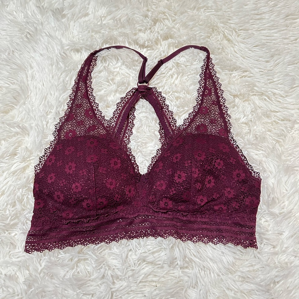 Victoria’s Secret Lace Purple Bralette size Small